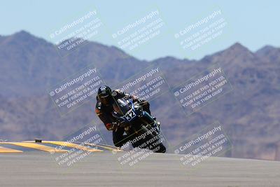 media/May-11-2024-SoCal Trackdays (Sat) [[cc414cfff5]]/11-Turn 9 (1215pm)/